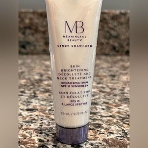 Meaningful beauty by Cindy Crawford, skin, brightening, skin, and neck treatment